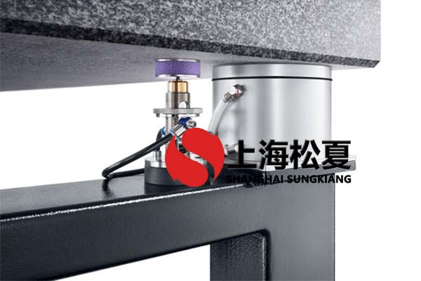 被動(dòng)式空氣彈簧在外觀和材料上的加工選擇。畢竟，為了耐用，材料要求應(yīng)該更嚴(yán)格